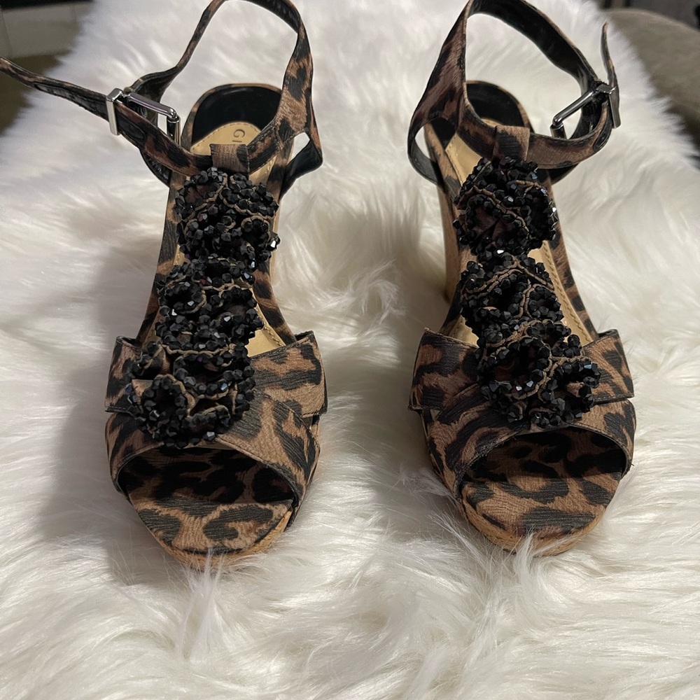 Gianni Bini 9.5 leopard print wedge, black sparkle and buckle close. Never worn